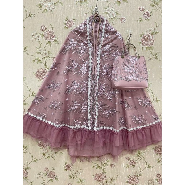 MUKENA DEWASA PREMIUM BAHAN BROKAT TILE LAPISAN VELVET