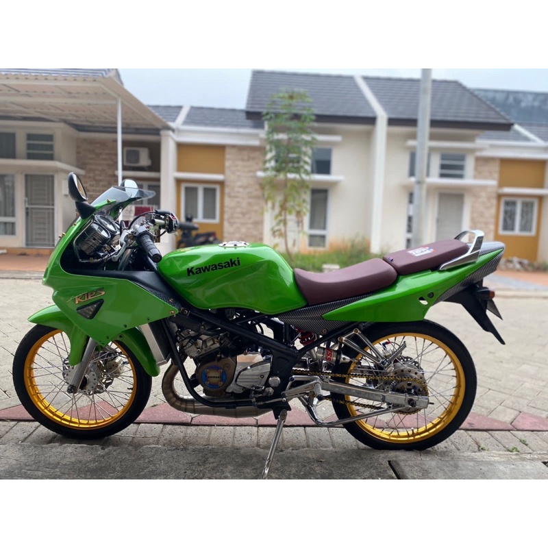 kawasaki ninja rr se 2010 istimewa