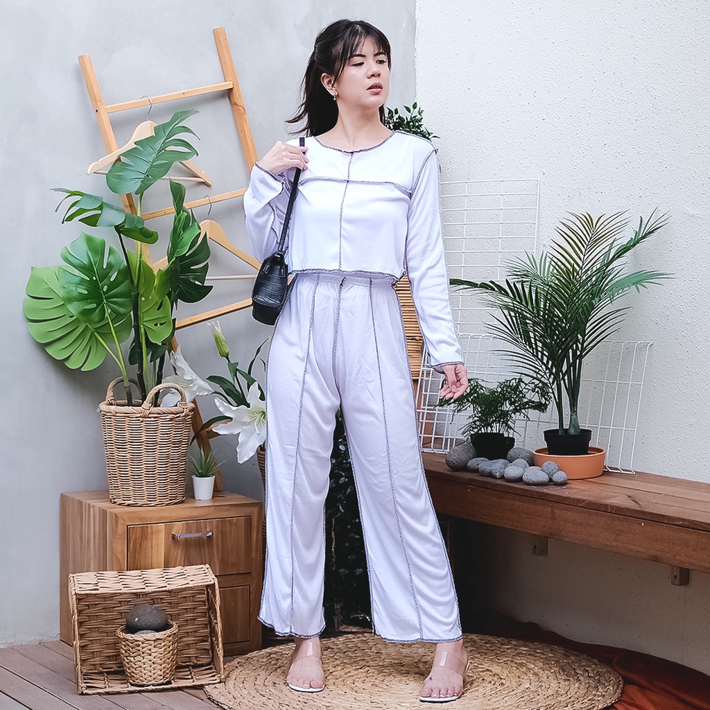 AFI - MC - One Set Wanita Mika RIB-Putih