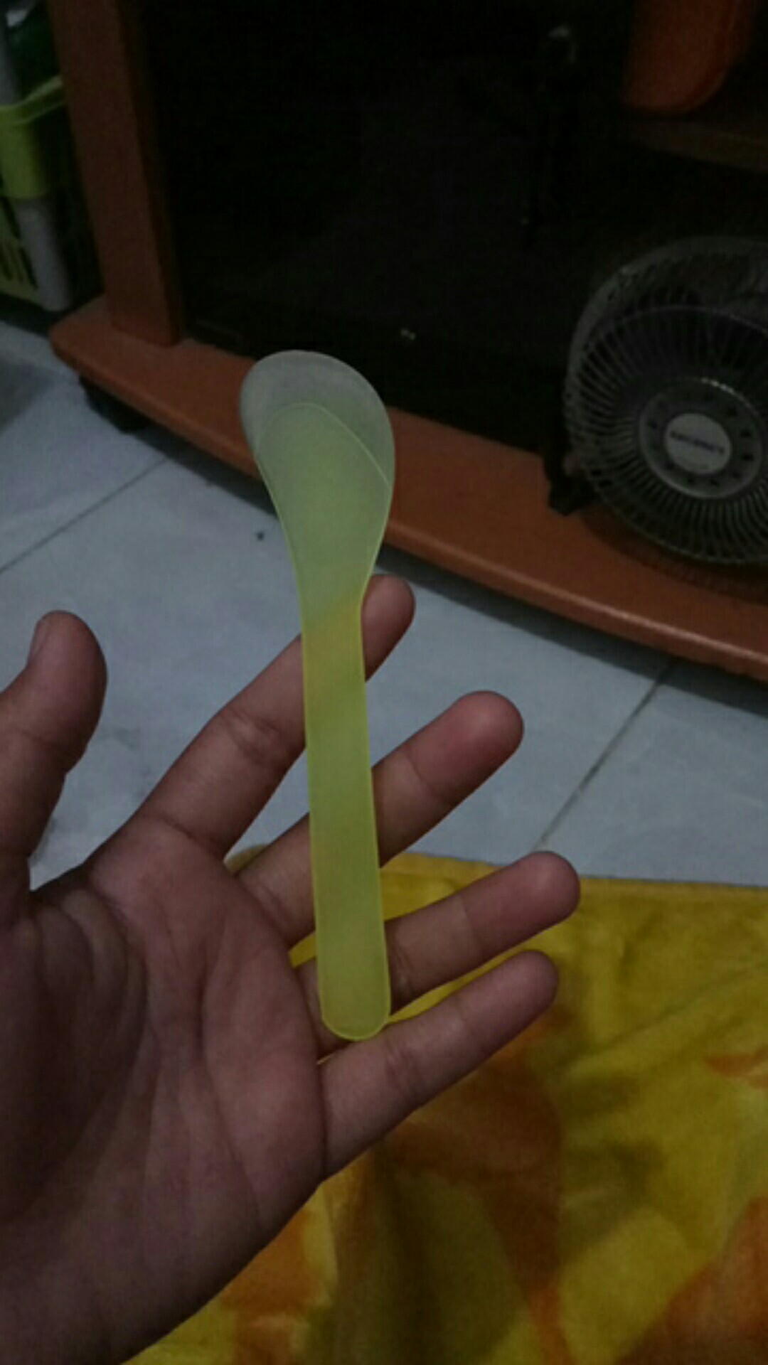 Spatula/sendok Masker