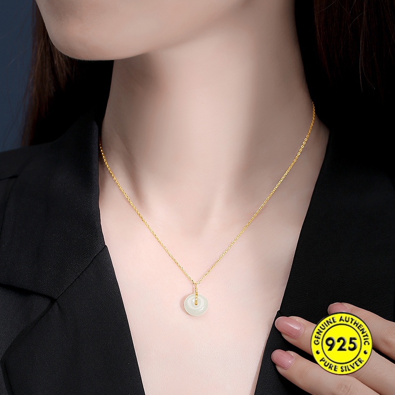 Kalung Rantai Sterling Silver 925 Dengan Liontin Giok Hotian Untuk Wanita