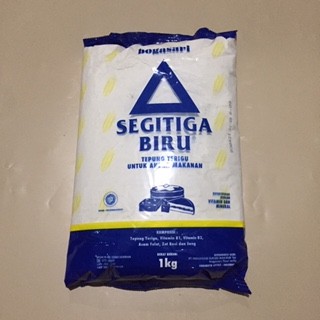 Gandum Segitiga Biru 1kg