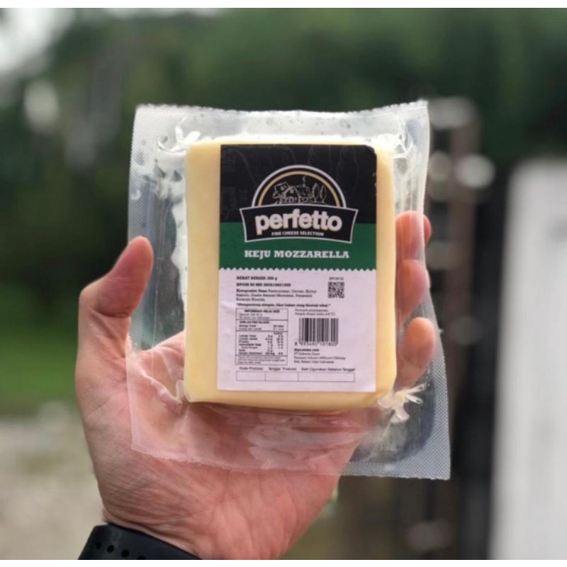 

Perfetto Mozarella 250gr kemasan pabrik