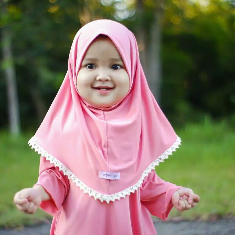 Hijab/jilbab renda anak tepi kids 0-1 th/kids anak/jilbab instan anak