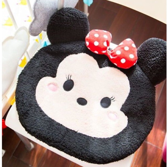 Alas Bantal Duduk Tipis Jok Mobil Kursi Rumah Mickey Minnie Mouse Tsum tsum Premium