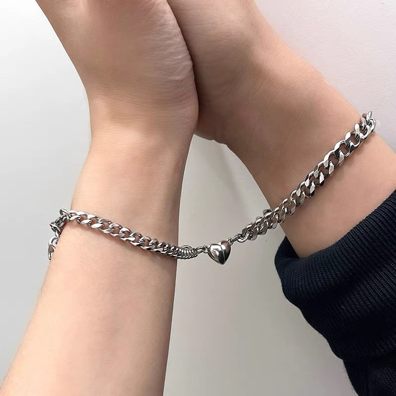 YEEZII Gelang Rantai Magnetik Tebal Warna Silver Gaya Retro Untuk Wanita