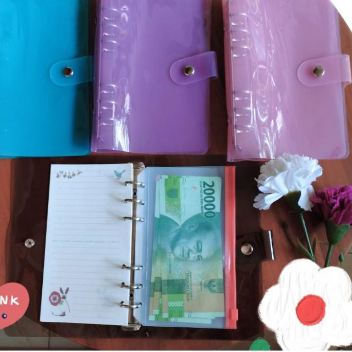 

Oke Price.. Binder A5 / A6 Cover PVC Transparan Tebal Jelly Case, Cover Warna, Besi Ring Warna & Polos / Clear Ring 6