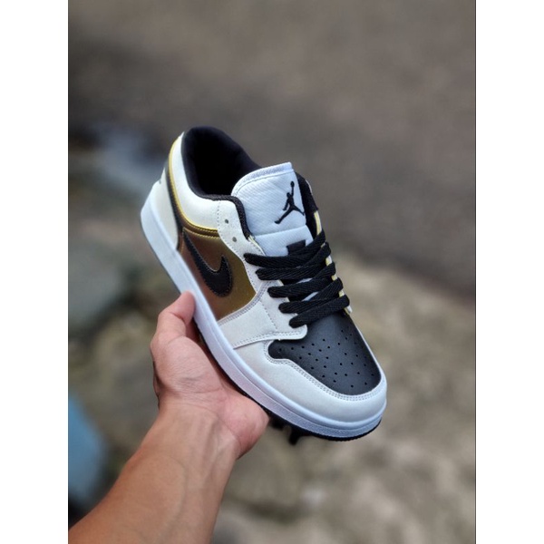 Sepatu • Air Jordan 1 Bw Gold Kualitas Import