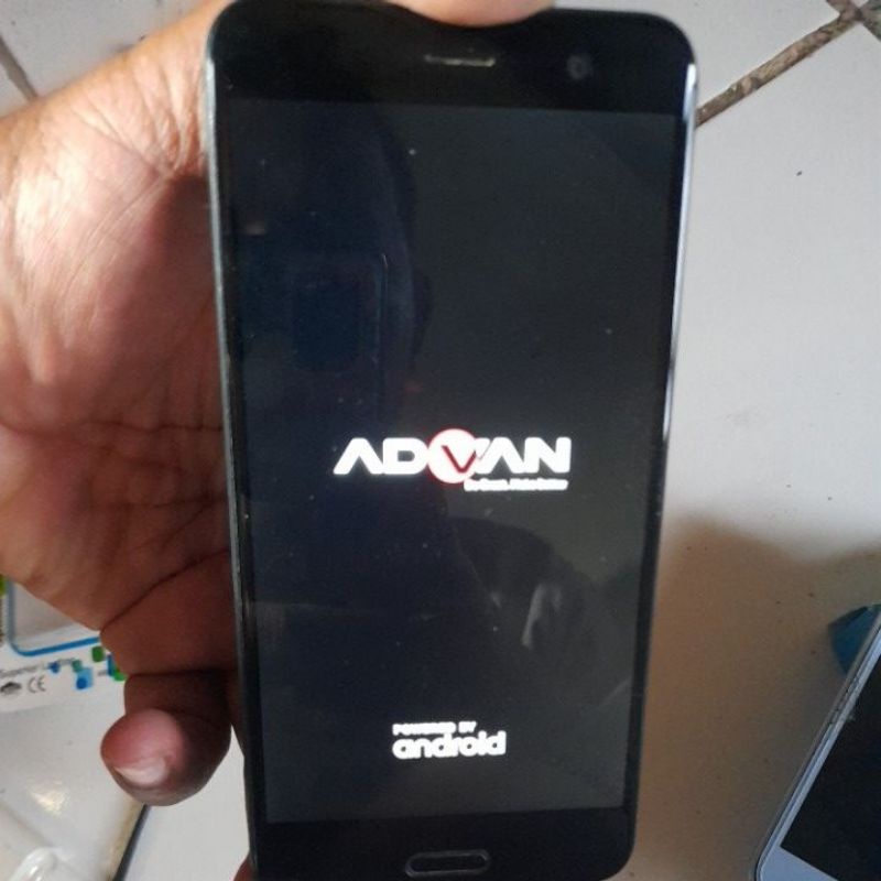 lcd advan nasa 5202 ori ..mesin botlop logo segel punya