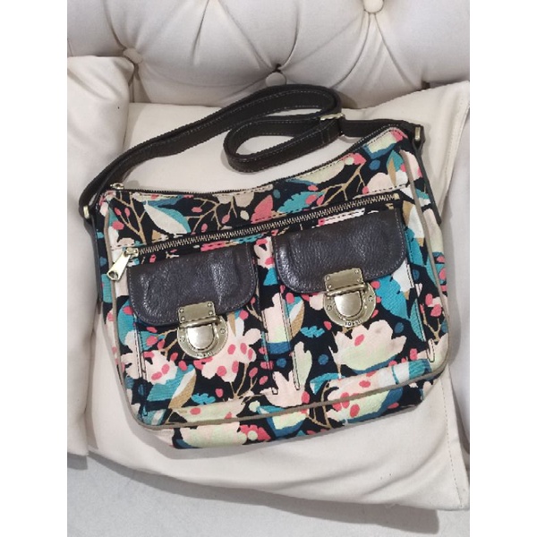Preloved Tas Fossil Riley Hobo Flower Crossbody Sling Bag