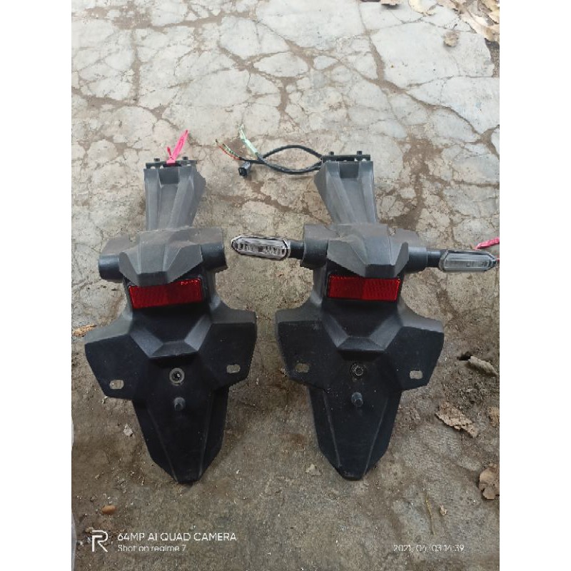 spakbor belakang slebor belakang cbr150r led