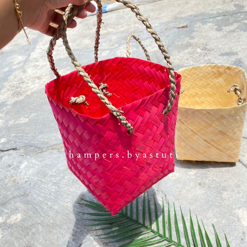 

TAS BESEK BAMBU | GOODIEBAG ULTAH | TAS KERANJANG BAMBU MURAH | BESEK JINJING | BESEK TAS ANYAMAN