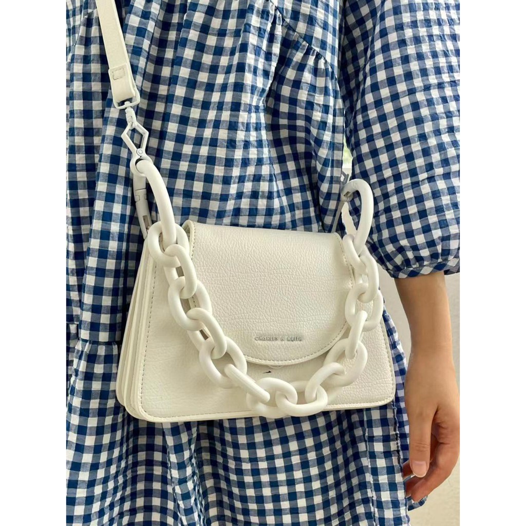 CK Chunky Chain Link Shoulder Bag