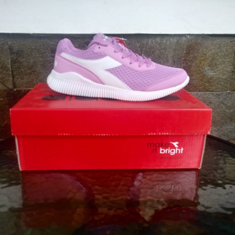 Original Sepatu Diadora Eagle 3 (W) Pink Lady / White