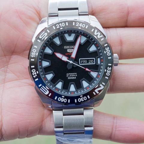 Seiko 5 Sports SRP743K1 Automatic Black Dial S.Steel | Jam Pria SRP743