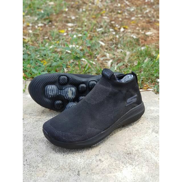 SEPATU SKECHERS SNEAKERS REVOLUTION ULTRASOCK COWOK PRIA RESTOCK