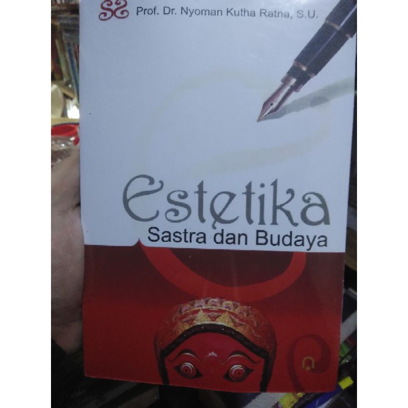 estetika sastra dan budaya