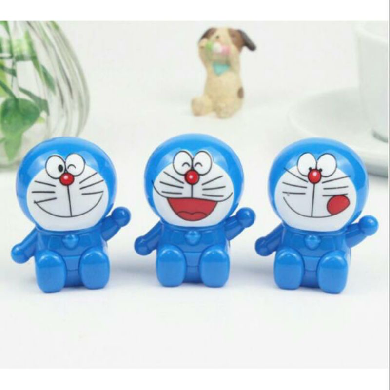 

SERUTAN RAUTAN PENSIL KAYU MOTIF DORAEMON 1PCS