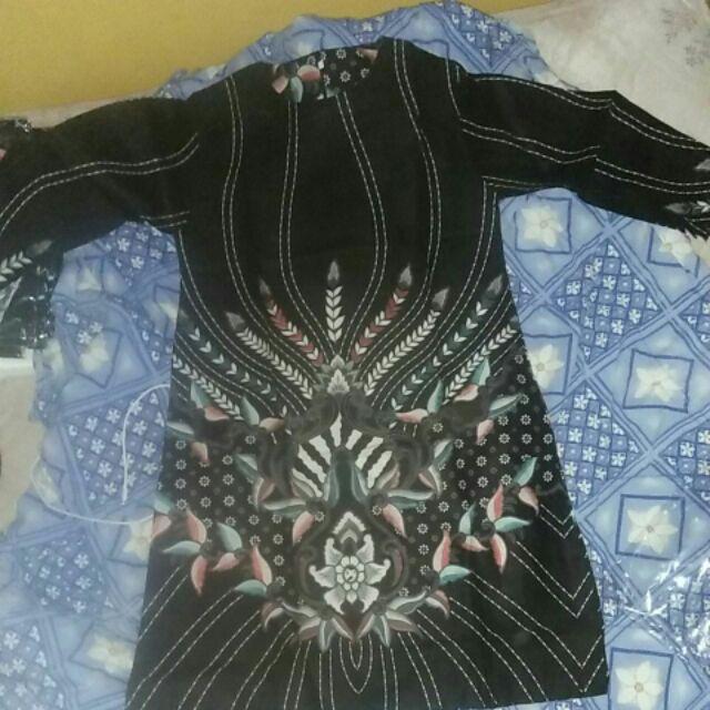 Batik Couple Keluarga Sania Ruffle Ori Ndoro Jowi Dnt Motif Prasasti Abu