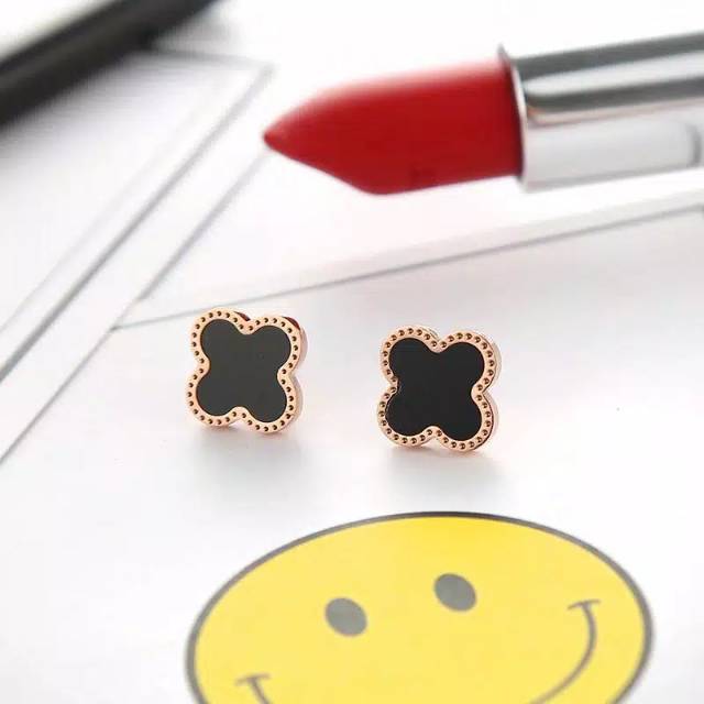 Termurah anting tusuk titanium free ongkir