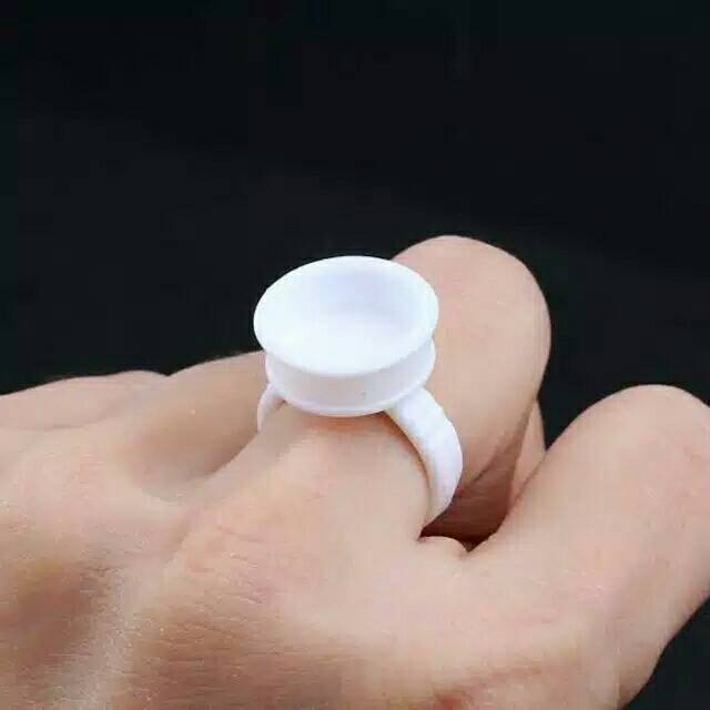 Cincin lem bulu mata