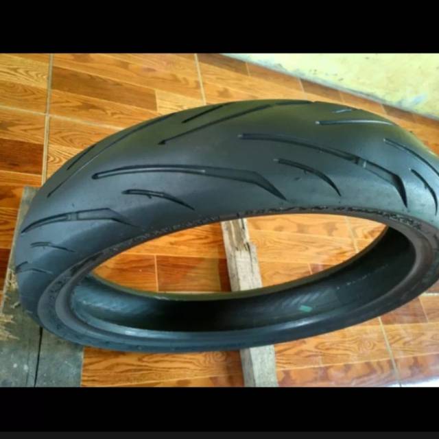 Ban IRC Exato UKURAN 130/70-17 TUBLES