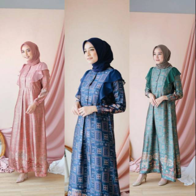 Khandra dress by Kienka