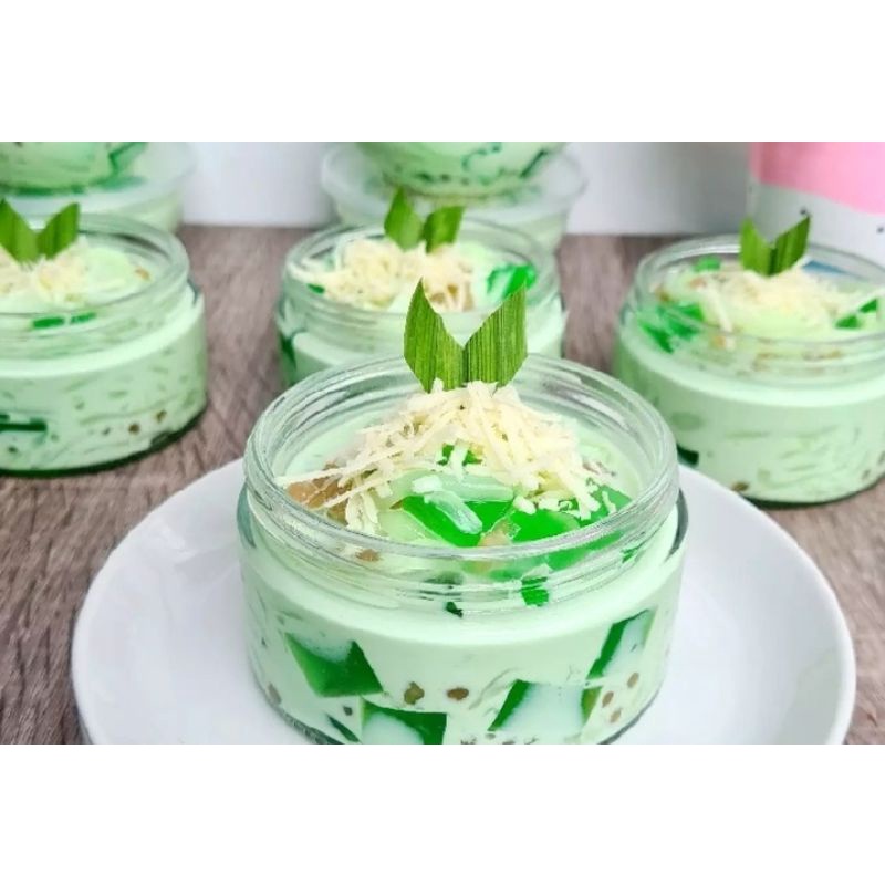 

Creamy buko pandan