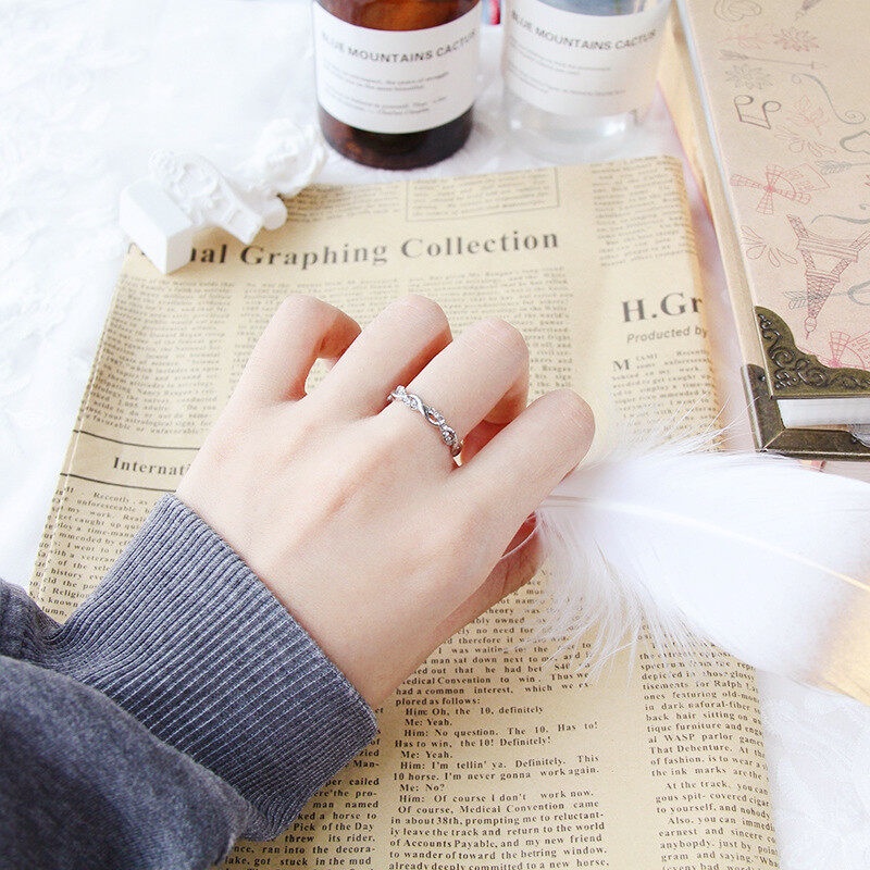 Set Cincin Berlian Zirkon Model Twisted Untuk Hadiah Anniversary Wanita