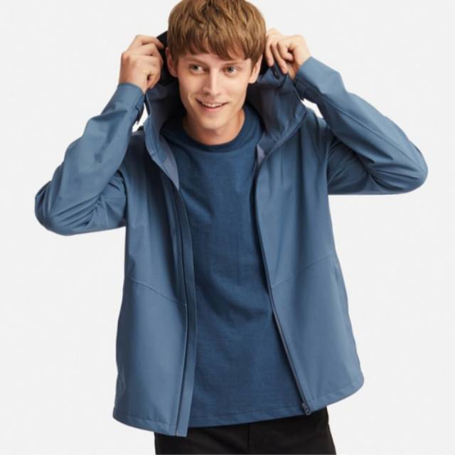 uniqlo blocktech hoodie