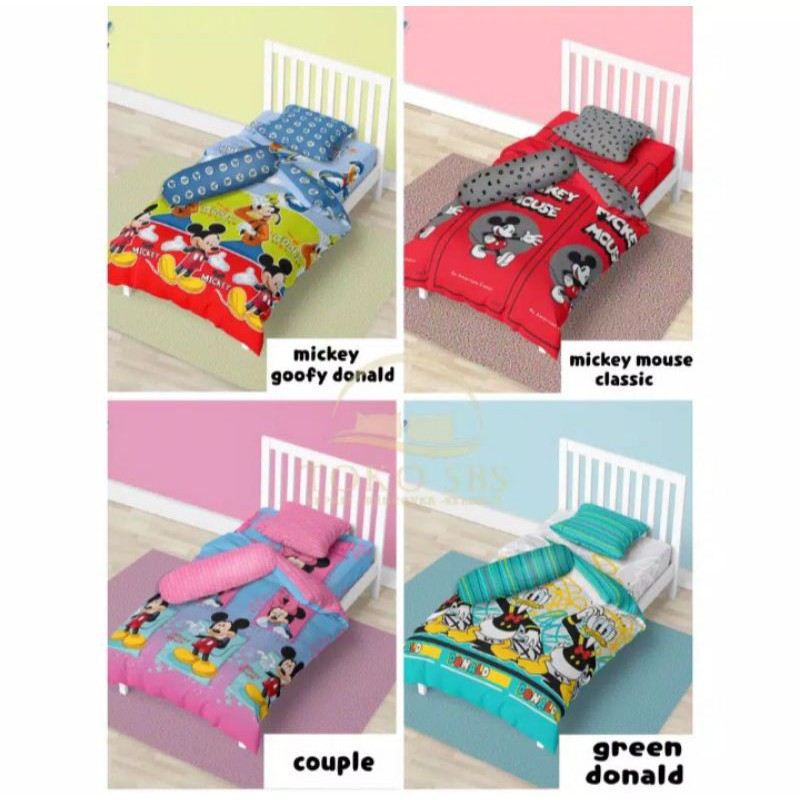 Sprei California 120x200 Couple Mickey/Mickey Mouse Classic/Mickey,Goopy,Donald/Green Donald Duck
