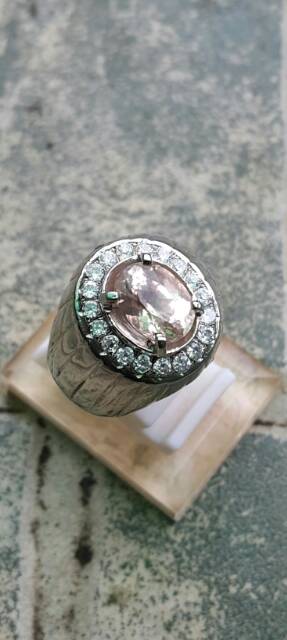 Natural morganite beryl 2.59 cts