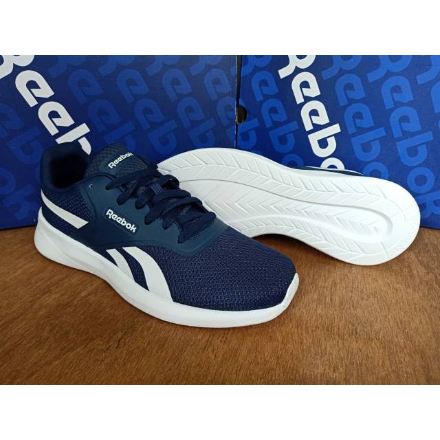 Reebok Royal EC Ride 3
CN7375