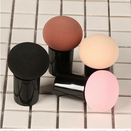 UG Portable Make Up Tool Mini Travel Portable Brush Blush On Brush Powder Foundation Tarik Brushes