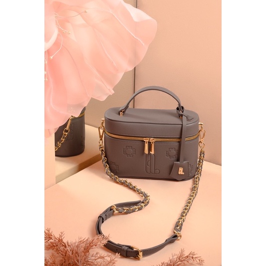 Odysee bag by local id