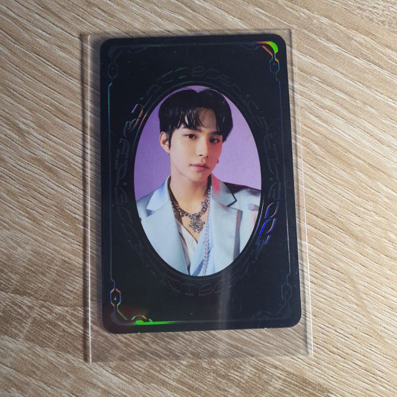 Jungwoo Yearbook PC ( baca deskripsi )