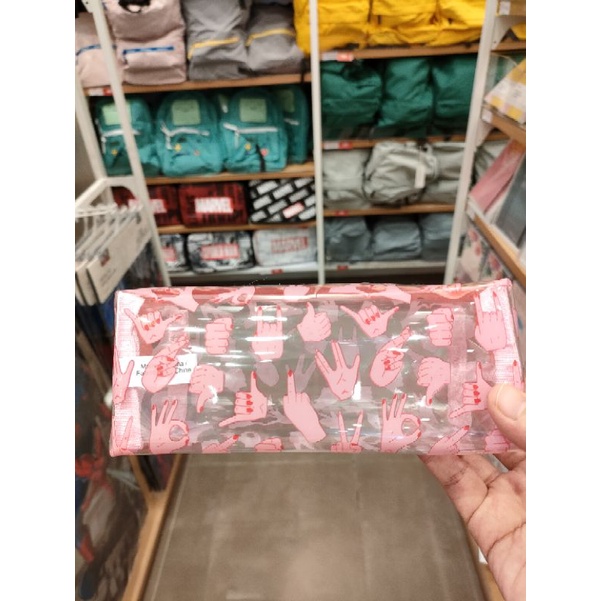 

Pencil Case Sassy Me Pink Transparant Miniso