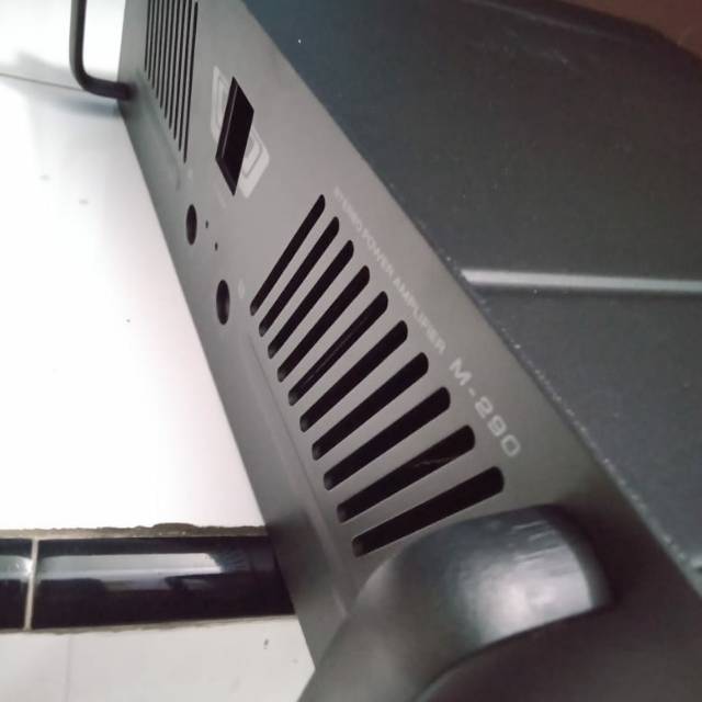 Box Power Amplifier Stereo BELL M290
