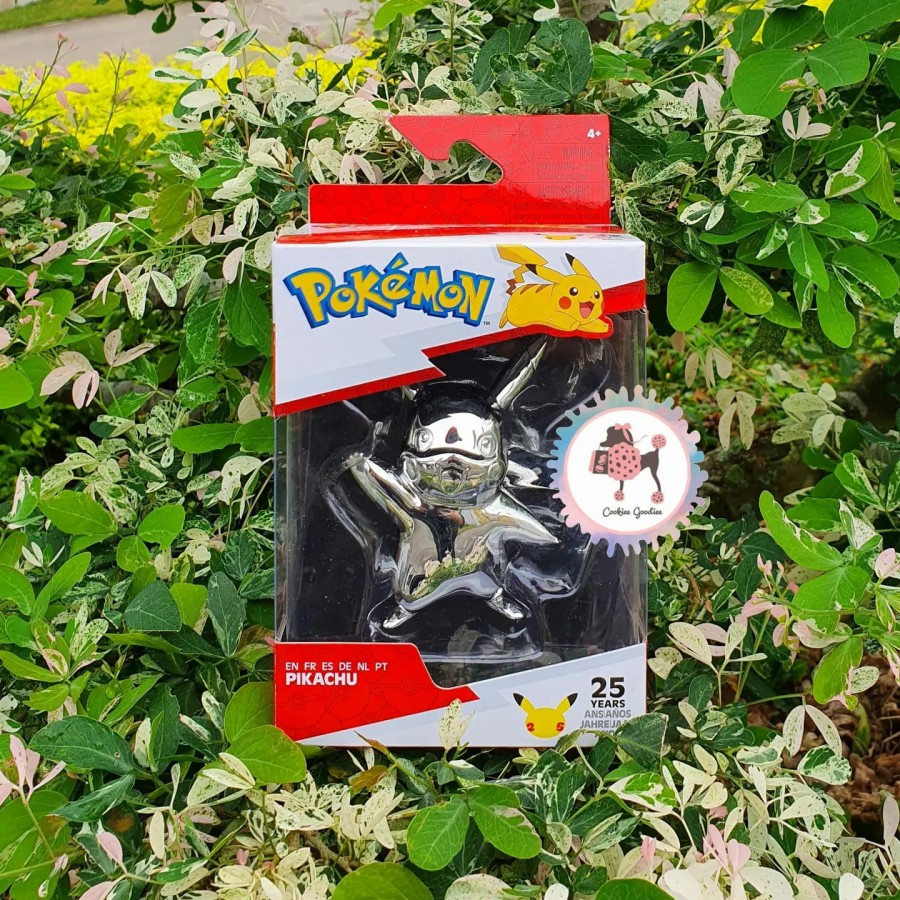 Pokemon 25th Anniversary Silver Pikachu Battle Figure