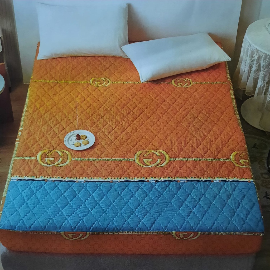 SPREI WATERPROOF IMPORT 180 X 200 CM / SPREI WATERPROOF ORIGINAL ANTI OMPOL SPREI ANTI TEMBUS / SPREI ANTI AIR BAHAN ADEM LEMBUT DAN KARET KELILING SEPREI ANTIAIR KARET KELILING ANTIPANAS ANTI TEMBUS OMPOL-GUCCI ORANGE