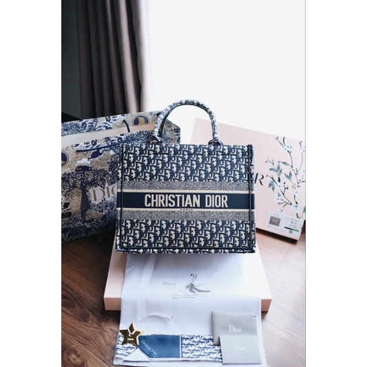 [Premium Quality] Dior Book Oblique New Medium Tote Bag
