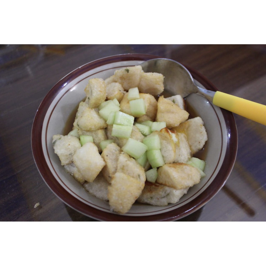 

Pempek Paket Komplit Khas Palembang