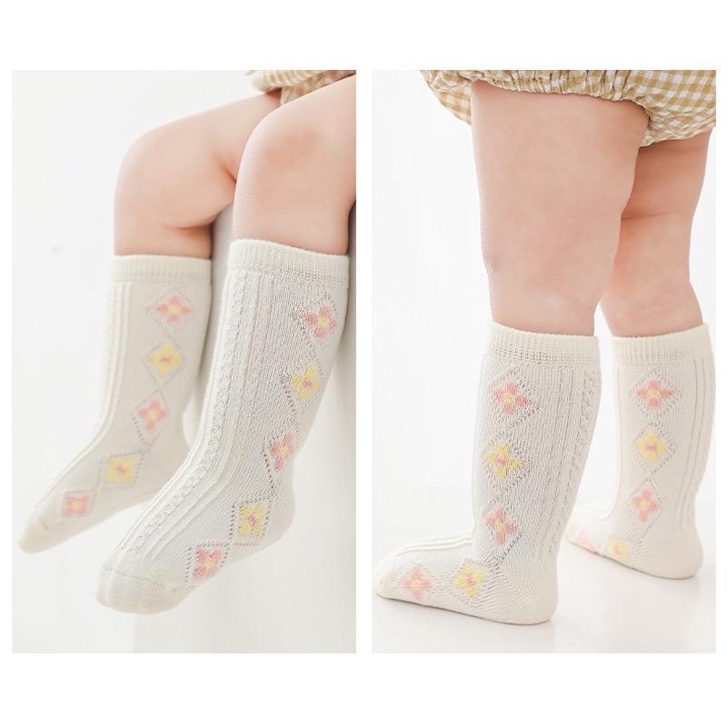 Kaos kaki Korean Style Anak Mid Panjang Flower Love