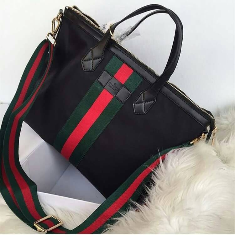 TAS GUCCI TOTE VERTIKAL NILON