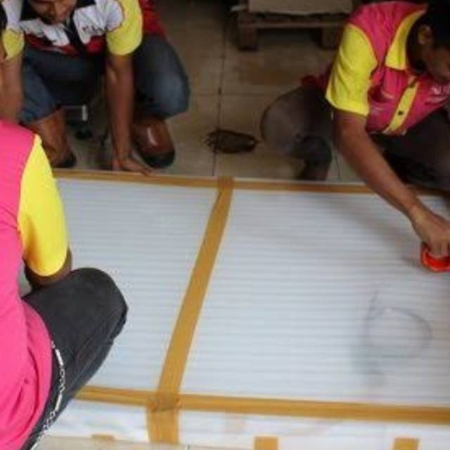 

Packing tambahan kardus tebal+bubble wrab