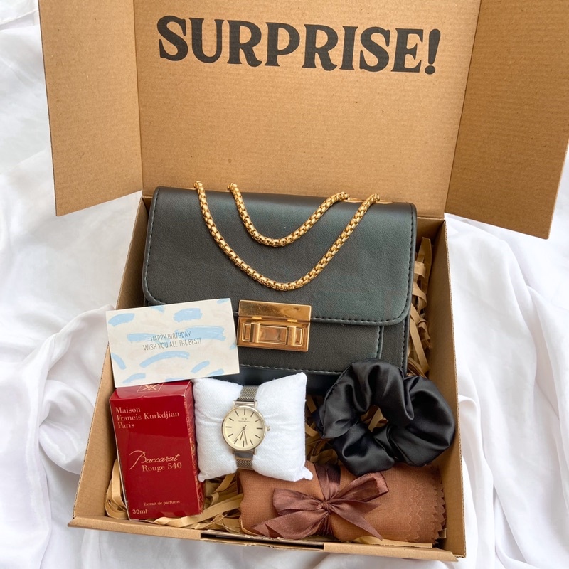 HAMPERS SET TAS  KADO CEWEK / KADO PACAR [KDW081] ANNIVERSARY / HAMPERS LEBARAN / WEDDING / VALENTINE / KADO NIKAH / HAMPERS LEBARAN