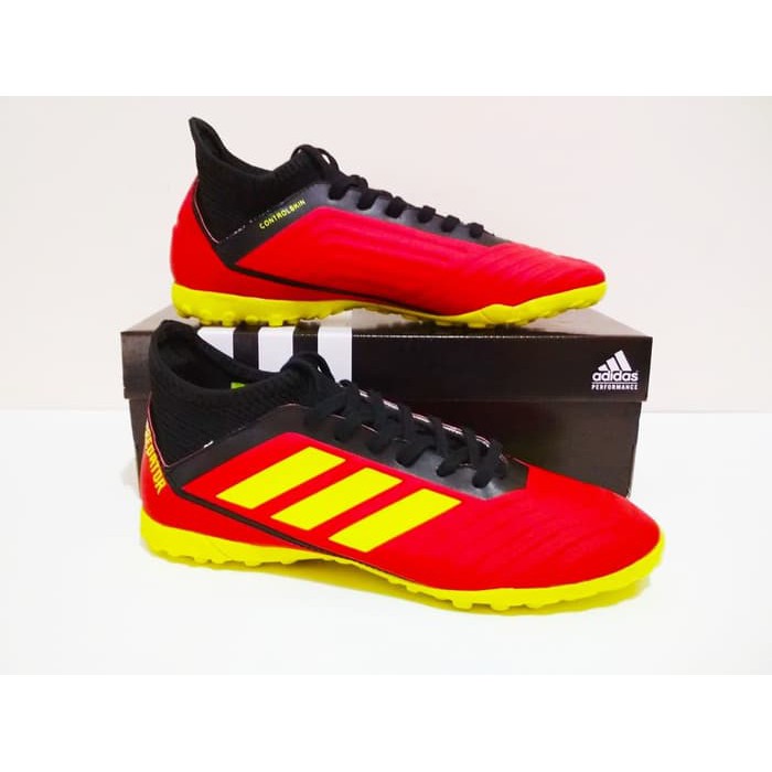 Olahraga SEPATU FUTSAL Adidas PREDATOR BOOTS TF New Grade Ori (Red Volt)