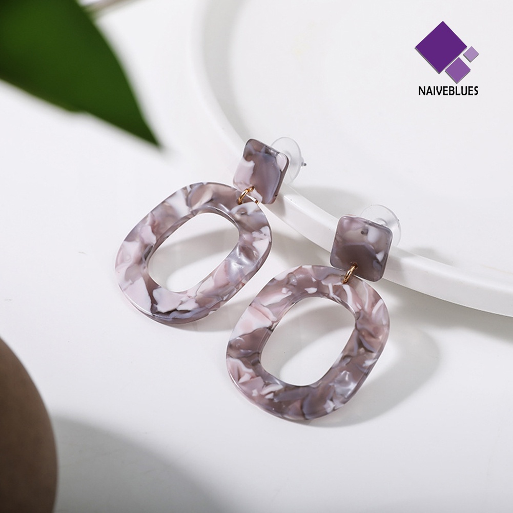 Anting Bentuk Lingkaran Geometris Model Hollow Untuk Wanita