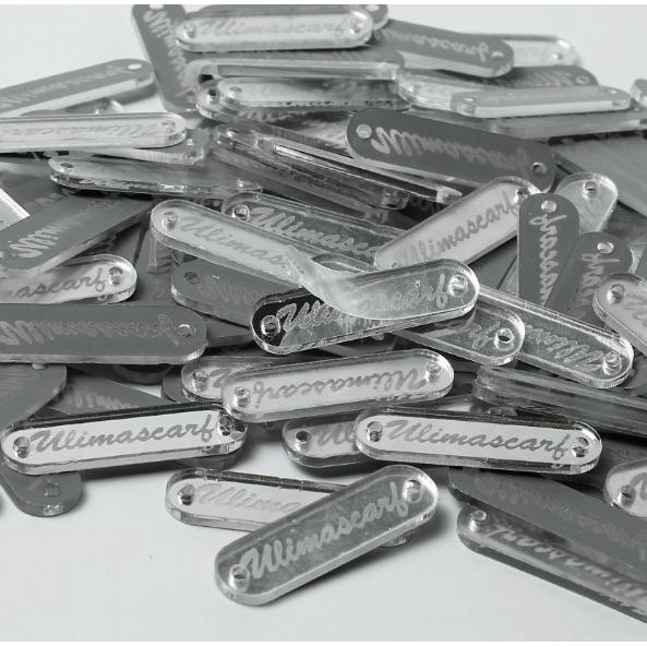 

(BISA COD) Paket isi 20 pcs ukuran 4x1 cm Label Produk akrilik Jilbab Rebranding TERBATAS Kode 899