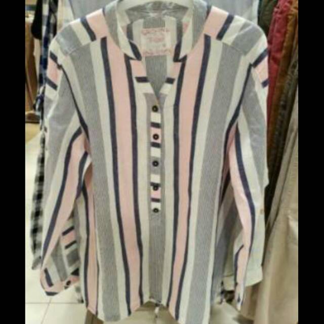 Blouse triset